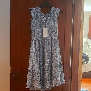 Lucky brand dress lg blue floral